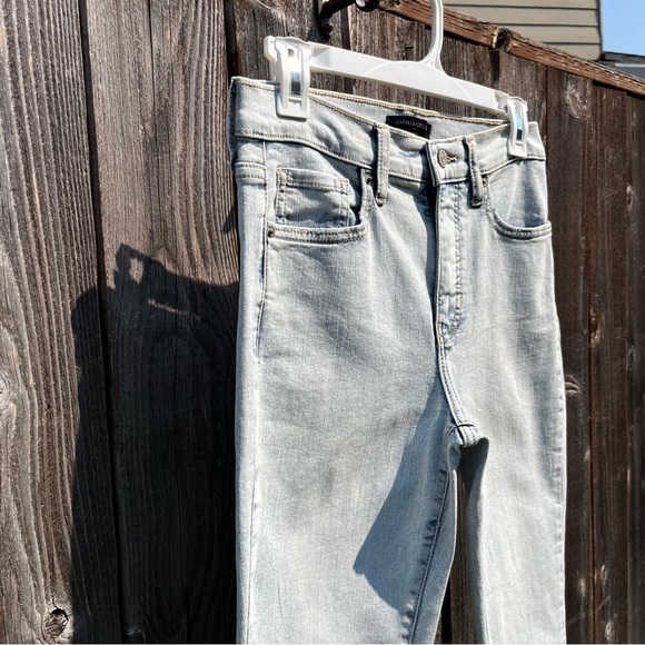 Banana Republic light wash cropped demi bootcut raw hem jean size 4 - Picture 5 of 16